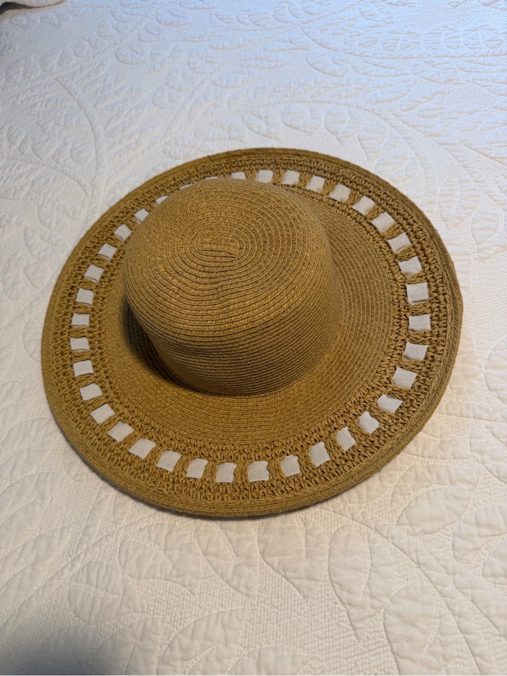 LC Lauren Conrad Tan Crochet Brim Sun Hat